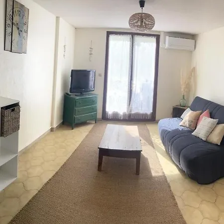 Bord De Holiday home Saint-Cyprien (Pyrenees-Orientales)